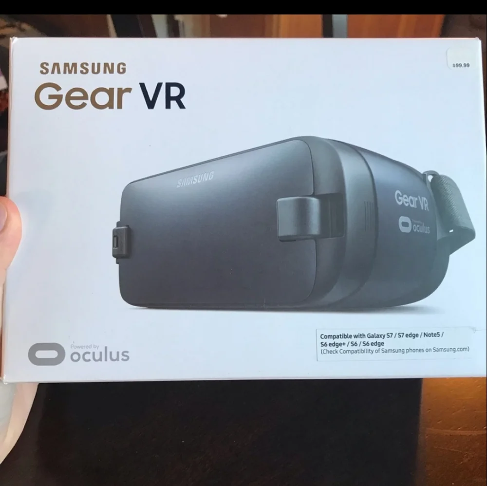 Samsung Galaxy Gear virtual reality Oculus